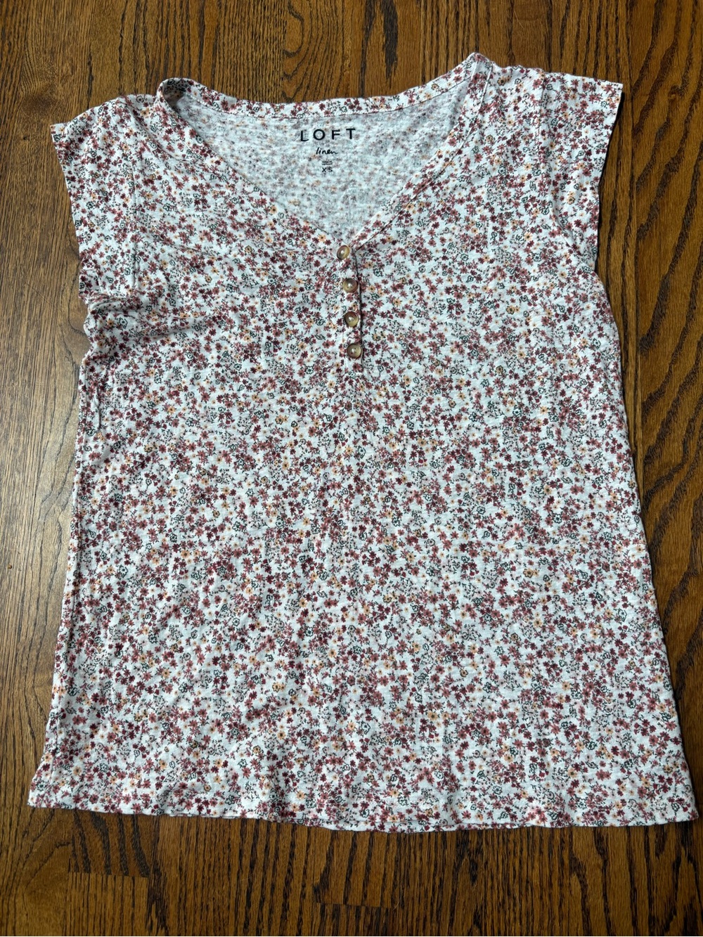 LOFT Pink Floral V-Neck Button-Front Women's Top